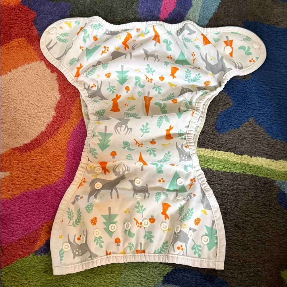 Thirsties diaper cover, GUC, size Two, Snap closure, adjustable snaps